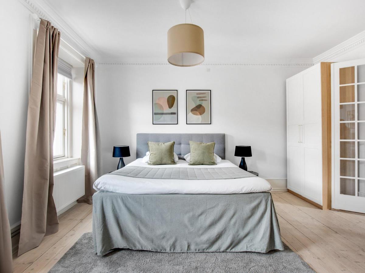 Sanders Stage - Endearing Three-Bedroom Apartment Near Nyhavn كوبنهاجن المظهر الخارجي الصورة