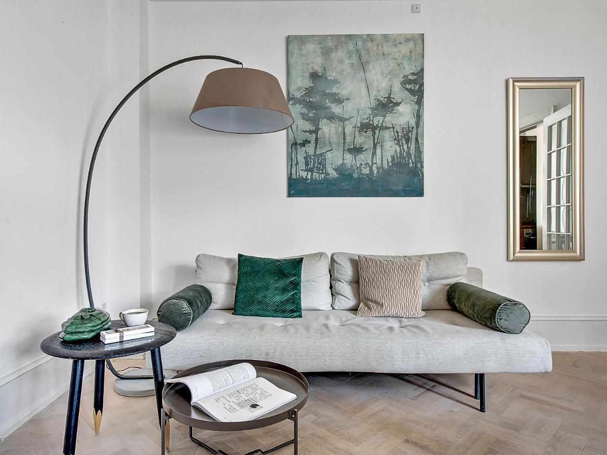 Sanders Stage - Endearing Three-Bedroom Apartment Near Nyhavn كوبنهاجن المظهر الخارجي الصورة