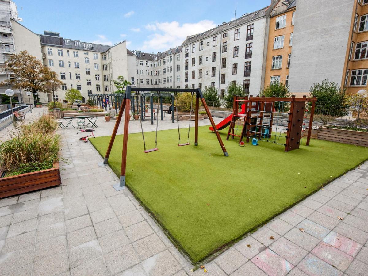 Sanders Stage - Endearing Three-Bedroom Apartment Near Nyhavn كوبنهاجن المظهر الخارجي الصورة